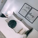 τequila Sunrise Apartment *